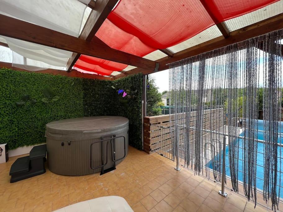 Kings Villa Near Disneyland Reserved Only For Family With Kids Saint-Germain-sur-Morin 外观 照片